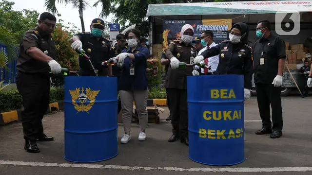pemusnahan bea cuka rokok ilegal dan miras