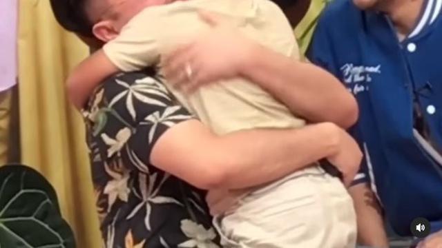 6 Momen Haru Nassar Bertemu Sang Putra, Rindu Usai 7 Tahun Tak Berjumpa