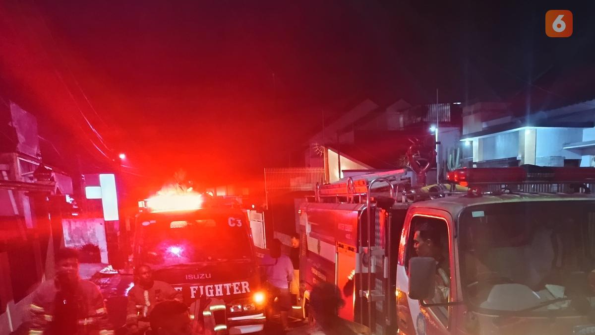Fakta Kebakaran di Sukabumi, Petugas Damkar Telat Datang karena Sulit Cari Lokasi