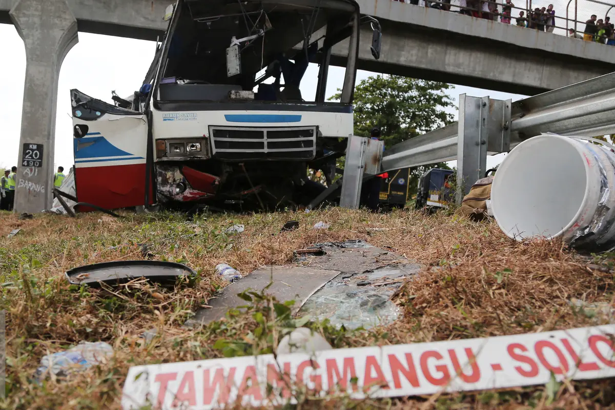 20150714-Kecelakaan di KM 202-Jabar