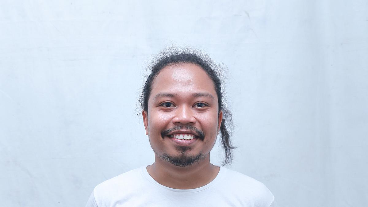 Is Payung Teduh Ungkap Inspirasi di Balik Lagu #39 Menuju Senja