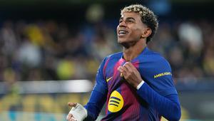 Selebrasi Lamine Yamal di laga Villarreal vs Barcelona di pekan ke-17 Liga Spanyol 2025/2026 di Estadio de la Ceramica, Minggu (21/12/2025). (AP Photo/Alberto Saiz)