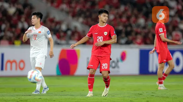 Hokky Caraka hanya dimainkan selama 45 menit saat Timnas Indonesia berhadapan dengan Vietnam di Stadion Utama Gelora Bung Karno, Jakarta, Kamis (21/3/2024) malam WIB ddalam lanjutan Kualifikasi Piala Dunia 2026 (Bola.com/Bagaskara Lazuardi)