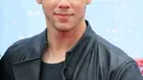 Baru-baru ini Nick Jonas dikabarkan bersama dengan Kate Hudson, dia mengatakan kepada majalah Complex, “Situasi saya saat ini, aku single, tapi aku mencoba terbuka kepada orang-orang yang bisa menginspirasi.” (Bintang/EPA) Sumber: tv3.ie