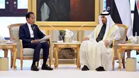Presiden Joko Widodo (Jokowi) melakukan pertemuan bilateral dengan Presiden Uni Emirat Arab (UEA) Mohamed bin Zayed Al Nahyan (MBZ) di Qasr Al Watan, Abu Dhabi, Rabu (17/7/2024). (Foto: Muchlis Jr - Biro Pers Sekretariat Presiden)