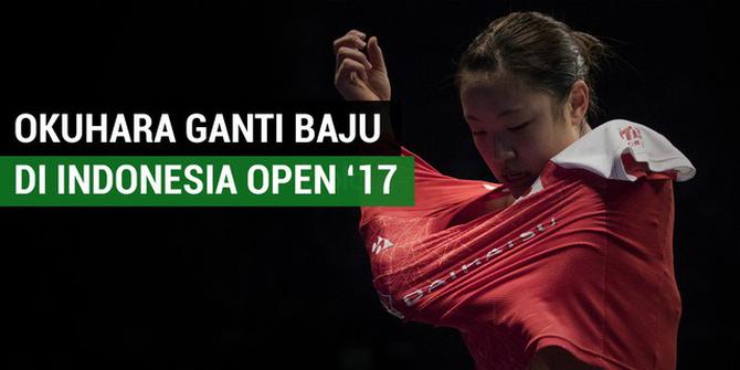 VIDEO: Ritual Ganti Baju Nozomi Okuhara di Indonesia Open 2017