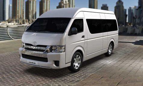 Harga Toyota HiAce Kredit