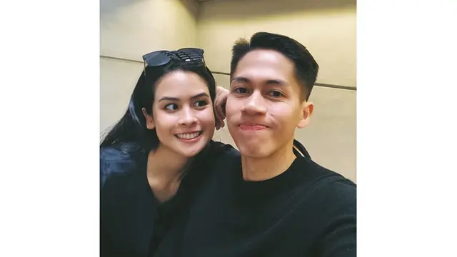 Jarang Tersorot, Ini 7 Momen Manis Maudy Ayunda dan Sang Kekasih