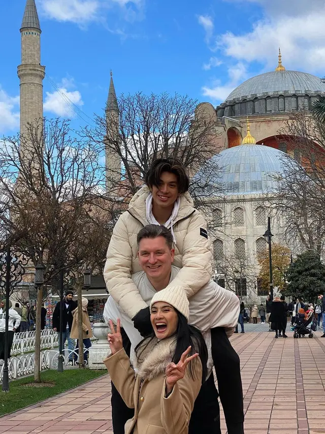 Maudy Koesnaedi dan Erik Meijer