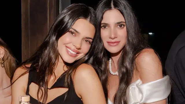Kendall Jenner dan Lauren Perez. (Instagram/laurenperez)