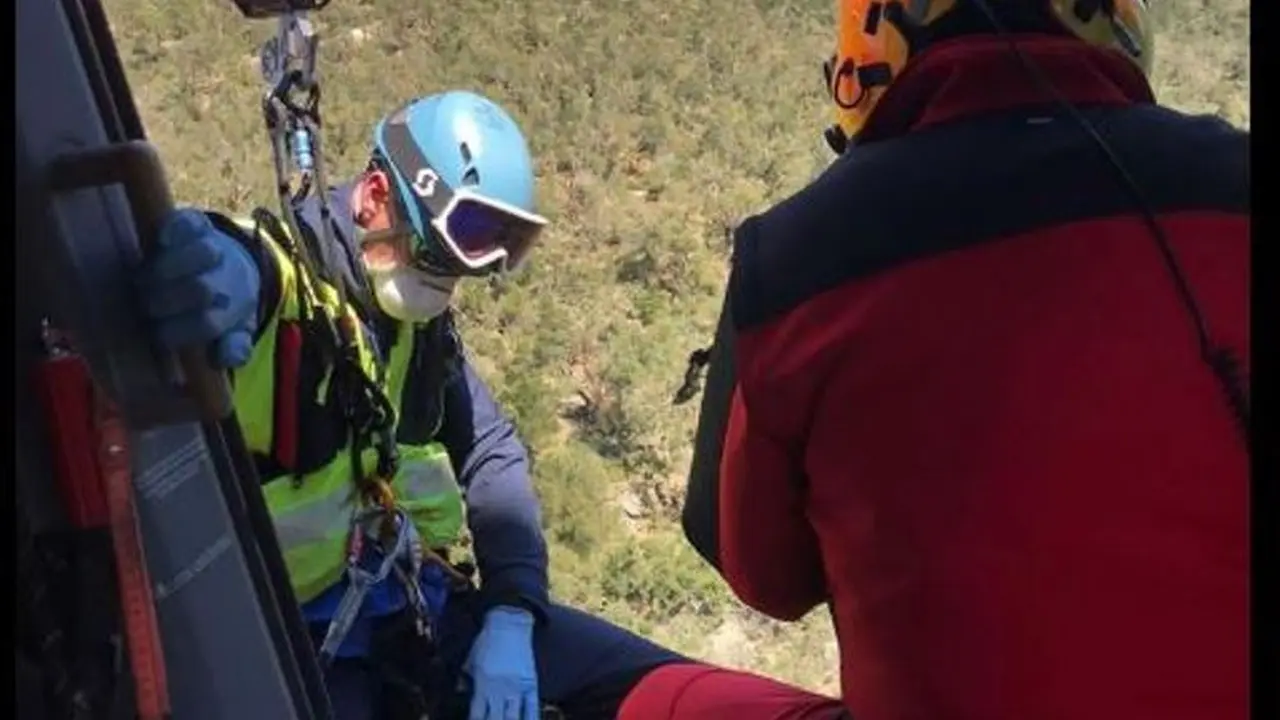 Demi Beli Rokok, Pria Australia Langgar Lockdown dan Tersesat di Gunung