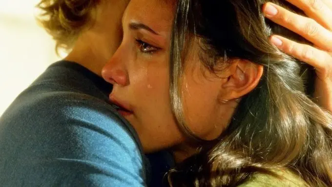 Temani Orang yang Kamu Cinta Menghadapi Sedihnya Kehilangan