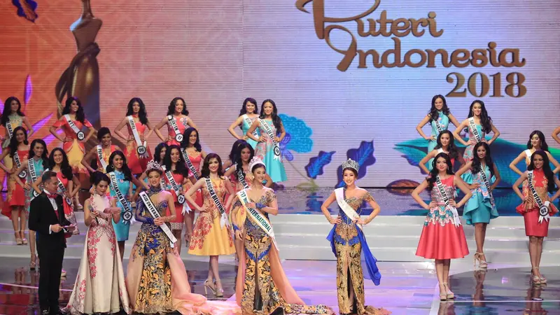 [Bintang] Miss universe bersama para finalis puteri indonesia 2018