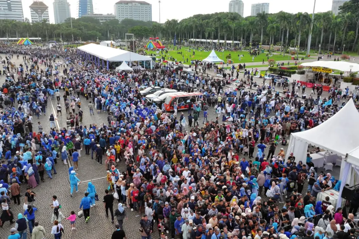 Pasar Murah di Monas