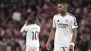 Pemain Real Madrid, Kylian Mbappe saat laga lanjutan Liga Spanyol 2024/2025 melawan Athletic Bilbao di San Mames Stadium, Bilbao, Spanyol, Kamis (05/12/2024) dini hari WIB. (AFP/Ander Gillenea)