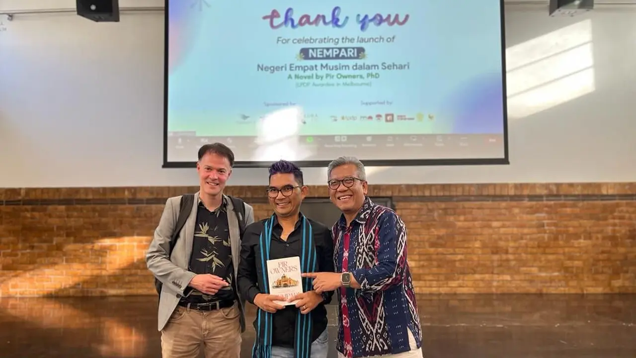 Awardee LPDP di Melbourne Rilis Novel, Dipuji Sandiaga Uno
