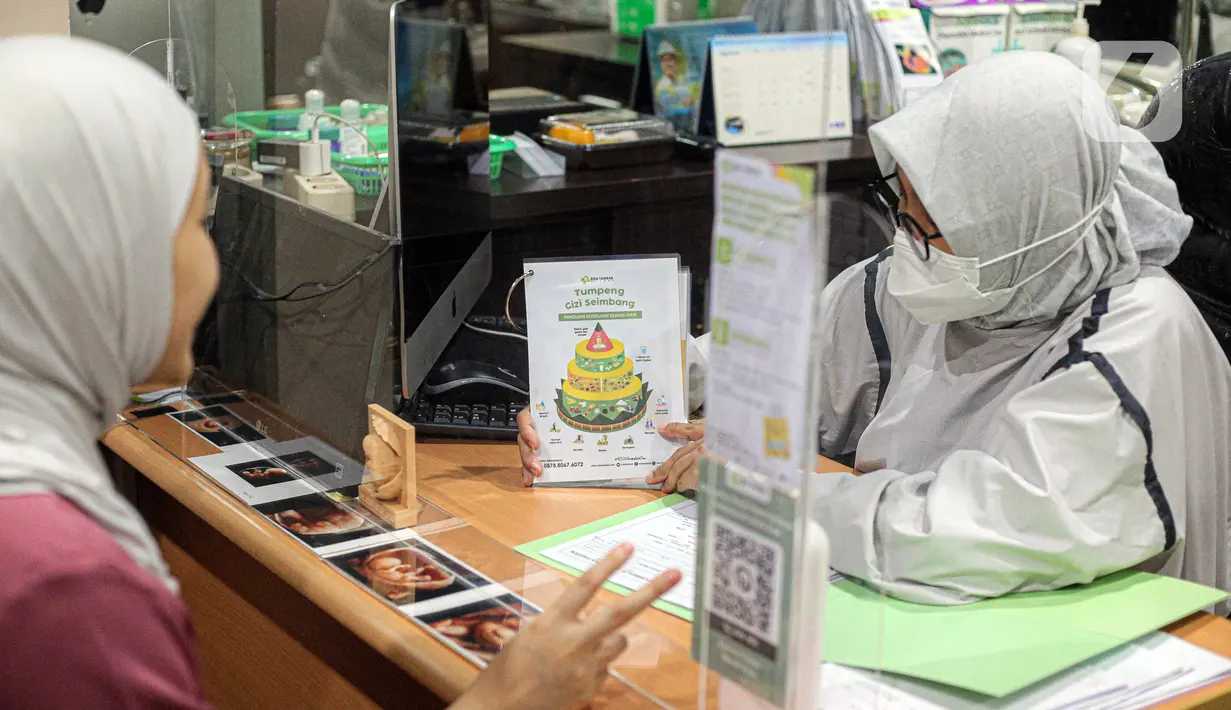 Stunting merupakan salah satu isu serius di bidang kesehatan yang tengah dihadapi Indonesia. Penurunan angka stunting telah menjadi fokus utama pemerintah sejak tahun 2017. (Liputan6.com/Faizal Fanani)