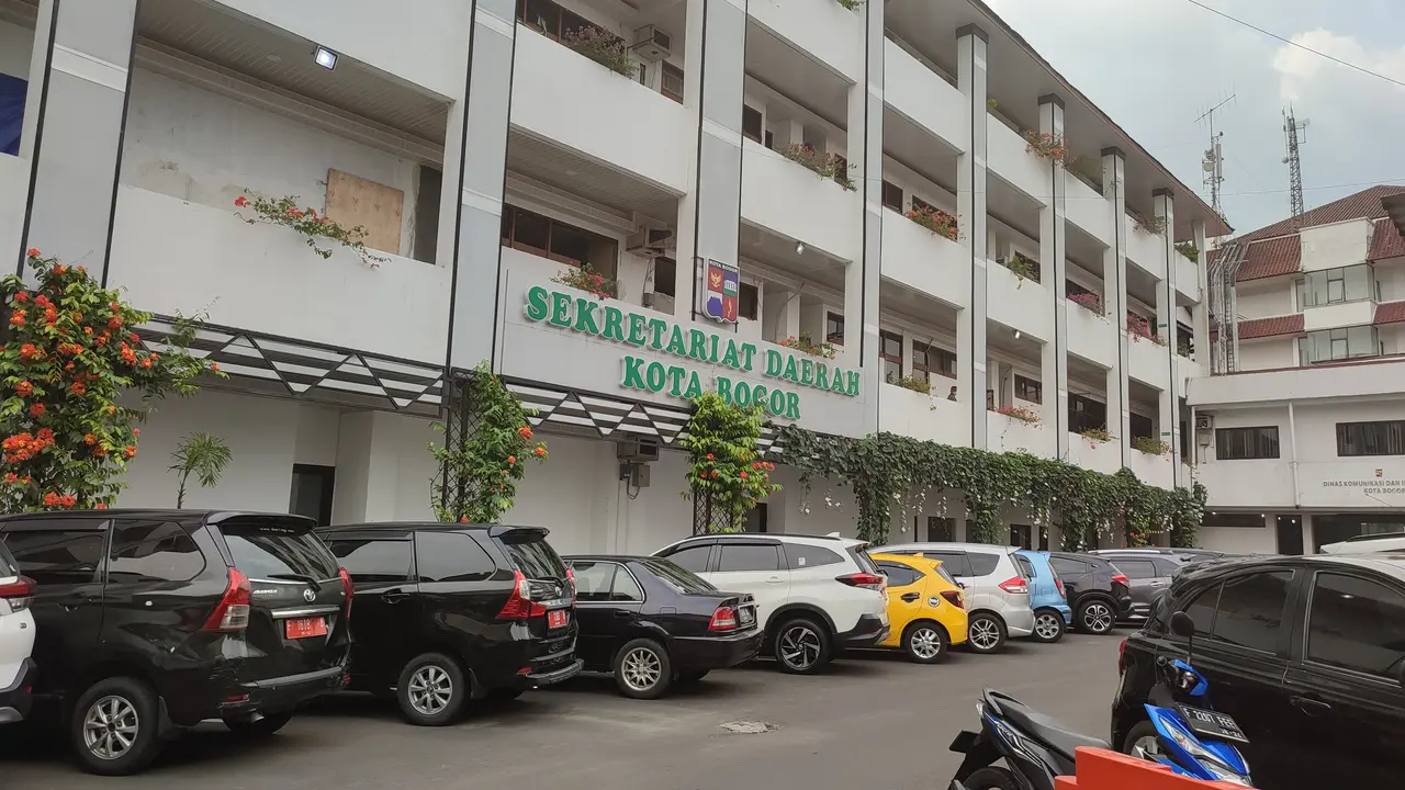 Sekretariat Daerah Kota Bogor.