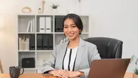 7 Kelebihan Introvert di Dunia Kerja, Keistimewan Diri untuk Mengembangkan Karier