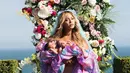 Sekitar satu bulan lalu Beyonce dan Jay Z baru saja dikaruniai anak kembar di kehidupannya. Pasca lahir, bayi tersebut tak langsung dipublikasikan wajahnya. Tentu saja hal ini membuat banyak pihak penasaran. (Instagram/Beyonce)