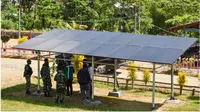 Listrik Energi Surya Terangi 9 Pos Jaga di Perbatasan Papua