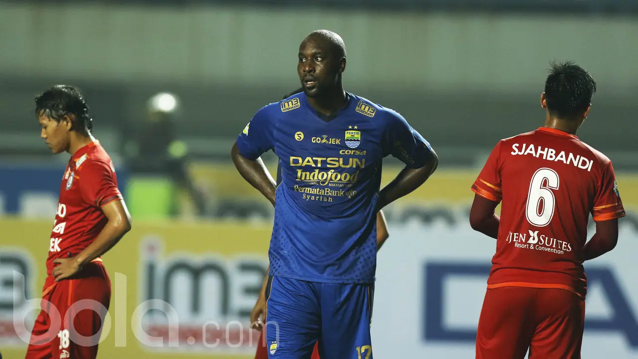 Debut Pemain Bintang Persib Bandung, Michael Essien dan Carlton Cole di Laga Resmi Liga 1
