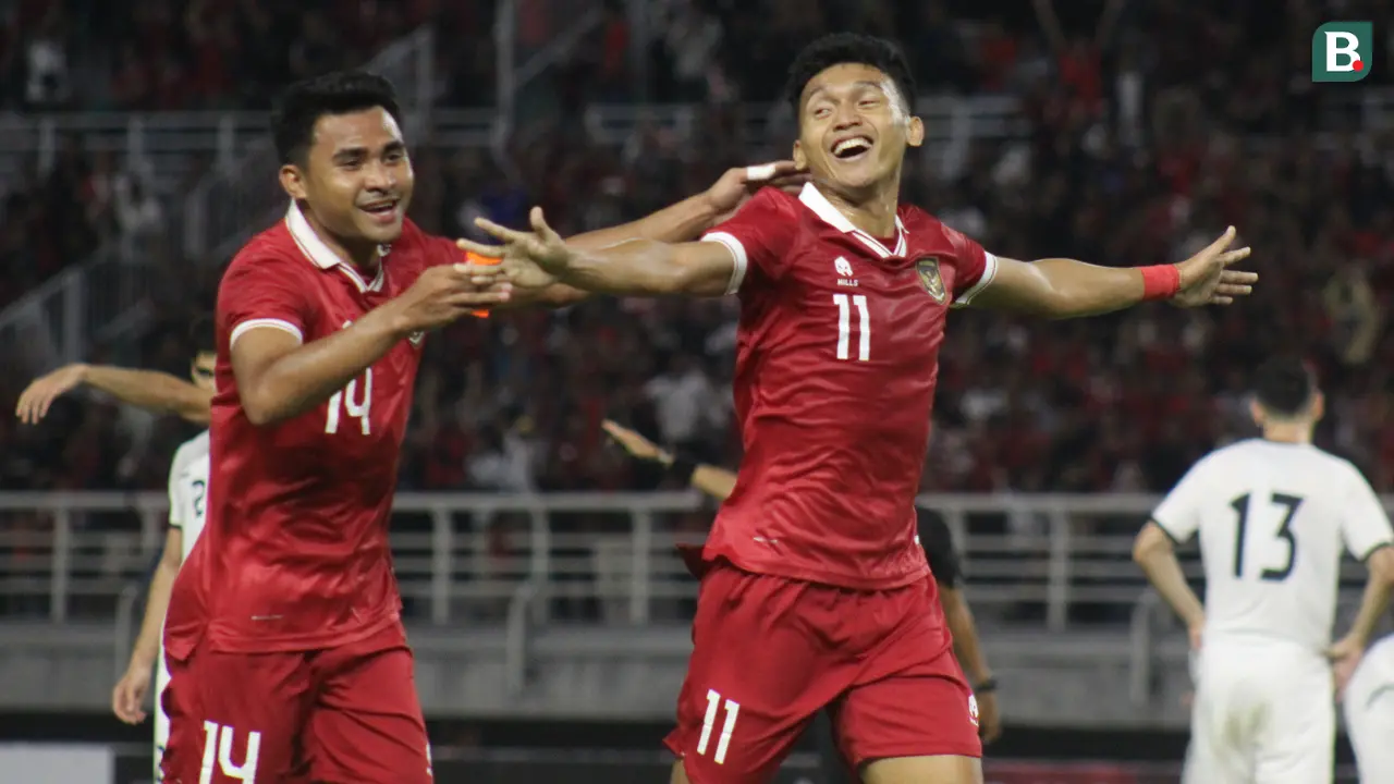 Dendy Sulistyawan mencetak gol untuk Timnas Indonesia melawan Timnas Turkmenistan di Stadion Gelora Bung Tomo (GBT), Surabaya, pada Jumat (8/9/2023).