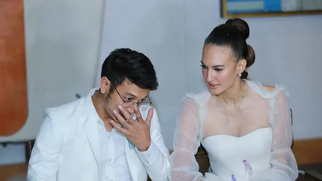 [Bintang] Dimas Anggara - Nadine Chandrawinata