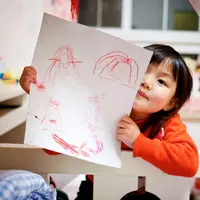 Melakukan Aktivitas Kreatif. Foto: Jerry Wang on Unsplash