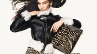 Michael Kors merilis koleksi Fall 2019 yang menggambarkan gaya hidup jetset masa kini