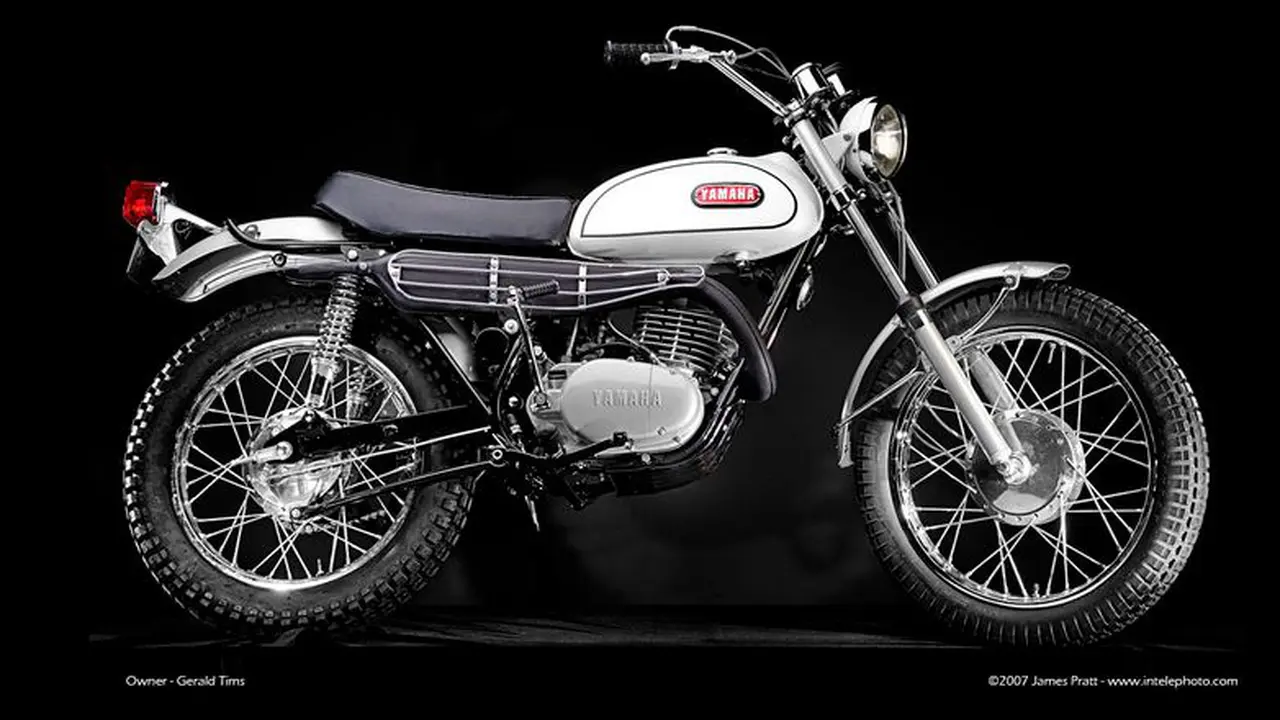 Yamaha DT-1, Pelopor Sepeda Motor Adventure Touring