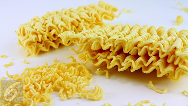 4 Resep Olahan Mi Instan Yang Lezat Dan Praktis Lifestyle Liputan6 Com