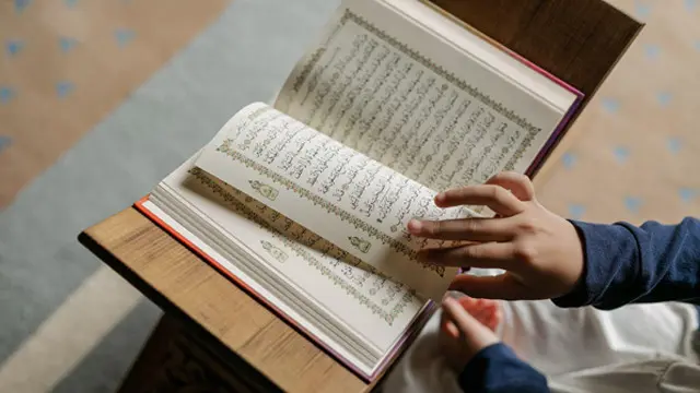 Bacaan istighfar beserta terjemahan dan artinya