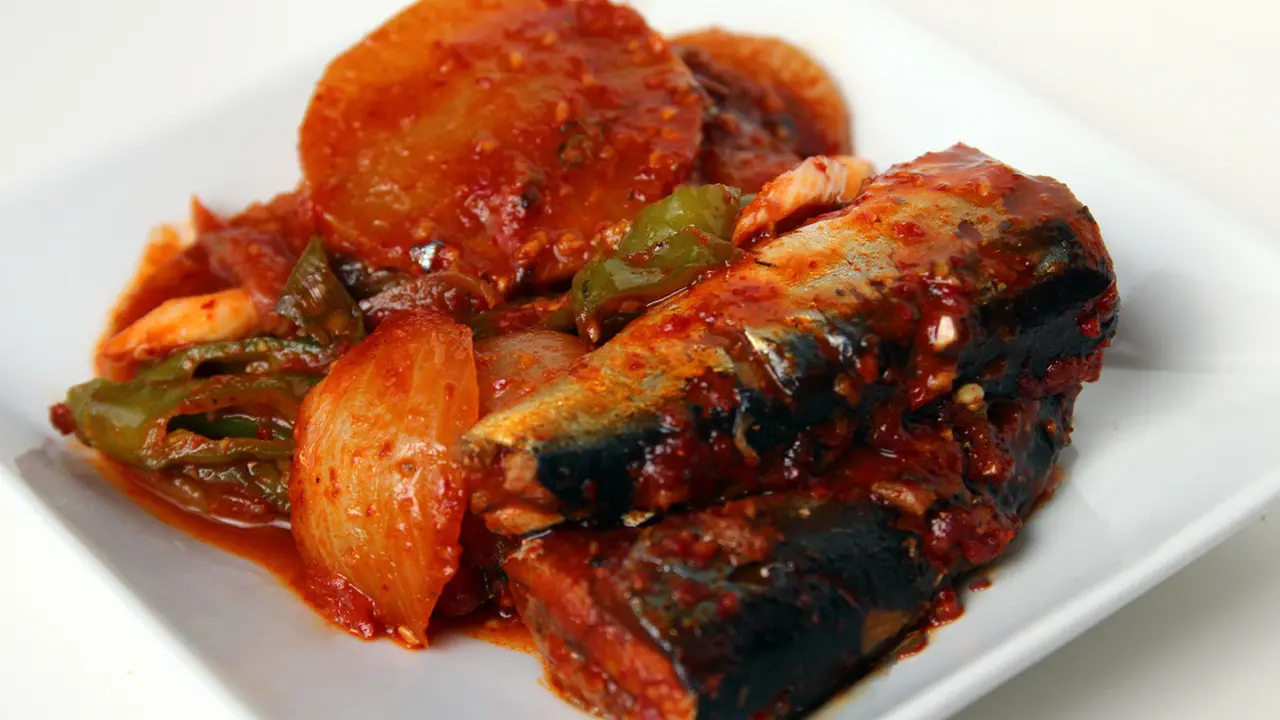 [Bintang] Hati-hati! Ikan Makarel Kaleng Ada Cacingnya
