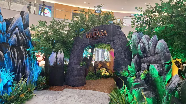 Menyelami An Iconic Wonderland Festivity di Senayan City, Keajaiban Festival Akhir Tahun yang Tak Boleh Dilewatkan! (Foto: Virlia Sakina Ramada/Fimela)