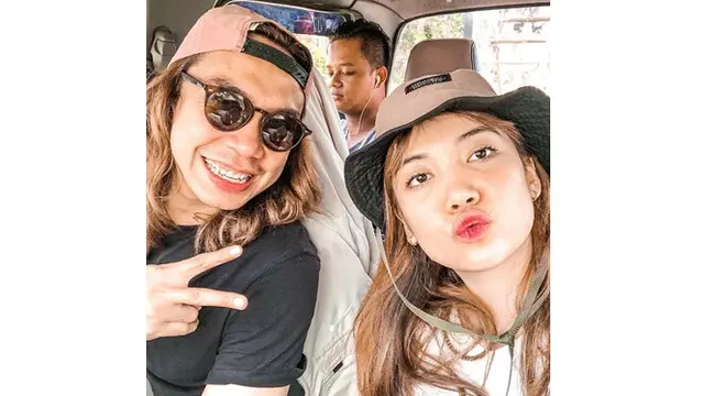 6 Momen Mesra Bella Kuku dengan Gerry Girianza, Selalu Kompak