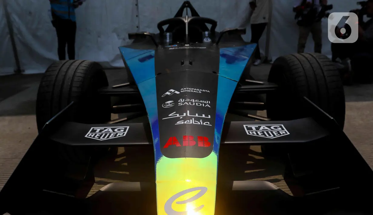 Berkenaan dengan itu, Co-Founder sekaligus Chief Championship Officer Formula E Alberto Longo mengonfirmasi jika persiapan yang dilakukan sudah sangat baik dan bahkan melebihi target awal yang ditetapkan. (Liputan6.com/Herman Zakharia)