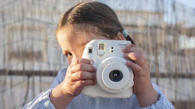 Ilustrasi foto kamera instan