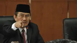 Sidang berlangsung terbuka yang dipimpin oleh Ketua DKPP, Jimly Ashiddiqie. Sidang juga menghadirkan pihak pengadu dan teradu, Jakarta (2/9/2014) (Liputan6.com/Panji Diksana)