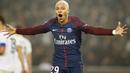 Ekspresi Kylian Mbappe usai membobol gawang Caen pada lanjutan Ligue 1 Prancis di Parc des Princes stadium, Paris, (20/12/2017). PSG menang 3-1.  (AP/Francois Mori)