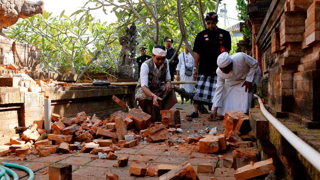 Gempa Bali