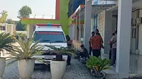 Penampakan fasilitas ambulance di depan RSUD dr R Soeprapto Cepu, Kabupaten Blora, Jawa Tengah. (Liputan6.com/Ahmad Adirin)