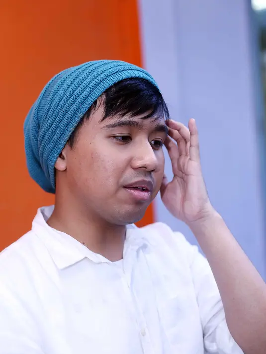 Mantan penyanyi cilik ini juga merasa beruntung bisa mengajak kekasihnya berlibur di Jepang. Pamela yang pernah ke Jepang, menjadi bisa jadi pemandu lelaki kelahiran Surabaya ini. (Nurwahyunan/Bintang.com)