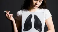 Merokok Meningkatkan Risiko Kematian Mendadak Pada Perempuan