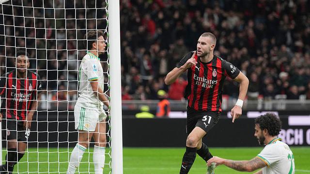 ac milan vs as roma strahinja pavlovic