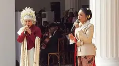 Krisdayanti dan Melly Goeslaw Duet di Upacara HUT ke-81 RI, Kompak Berbusana Merah Putih