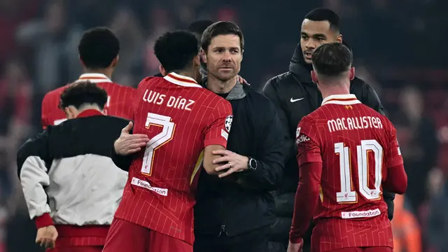 Foto: Reuni Xabi Alonso dengan Liverpool Berakhir Pahit, Bayer Leverkusen Dibantai 0-4 di Liga Champions