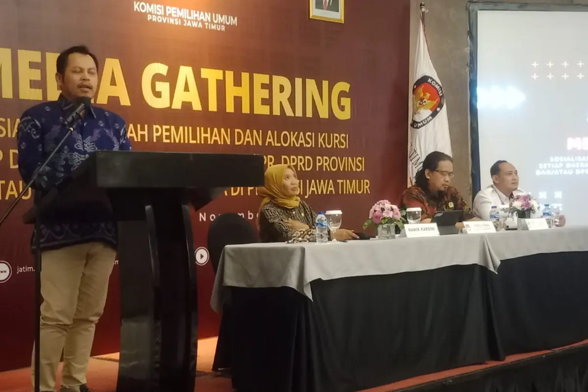 Ketua KPU Jatim Choirul Anam. (Dian Kurniawan/Liputan6.com)