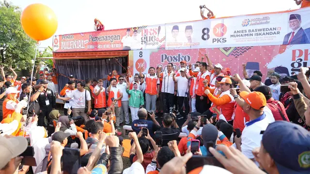 Pasangan bakal capres dan bakal cawapres Anies Baswedan-Muhaimin Iskandar (Cak Imin) meresmikan Posko Milenial Amin (Anies-Gus Imin) di Bogor, Jawa Barat pada hari ini, Minggu (17/9/2023).