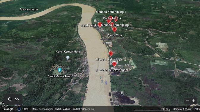 Foto udara Google Earth menunjukan sisi selatan KCB Muarajambi yang bercokol industri stockpile batu bara. (/Google Earth)